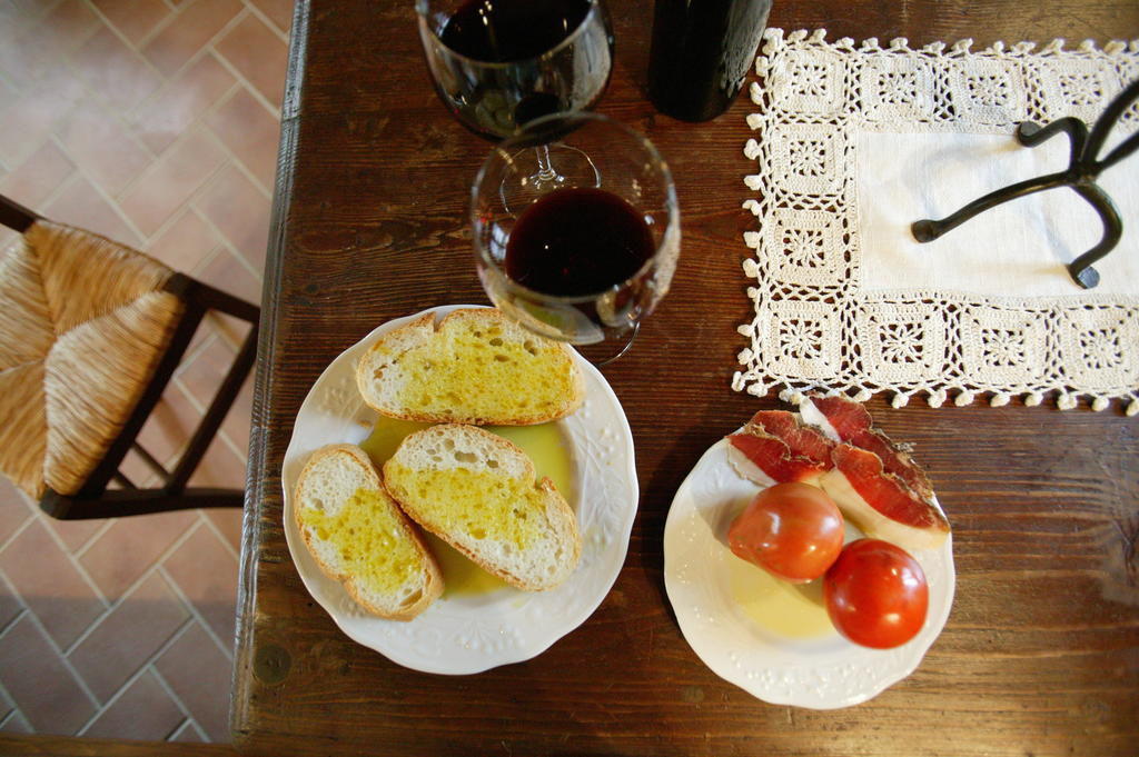 Agriturismo Podere San Gregorio Πιέντσα Εξωτερικό φωτογραφία