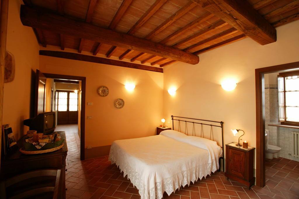 Agriturismo Podere San Gregorio Πιέντσα Δωμάτιο φωτογραφία